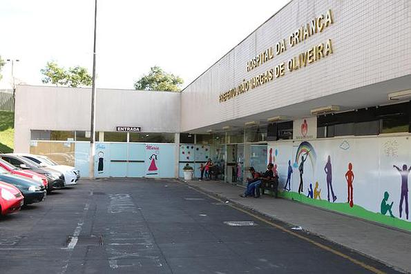Desespero: bebê de quatro meses aguarda por leito de UTI em Ponta Grossa