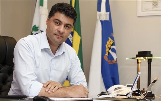 Rangel lança canal ‘Prefeitura 156’ para receber reclamações da população