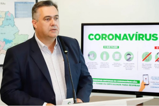 Secretário de Saúde diz que Paraná tem risco de falta de remédios para intubar pacientes