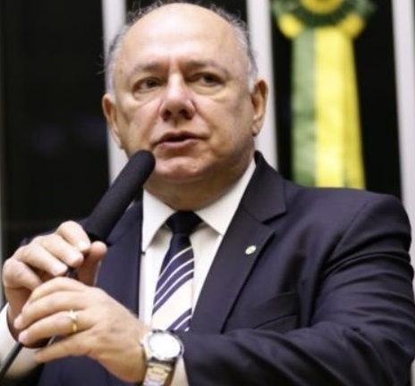 Deputado Federal Schiavinato morre por complicações causadas pela Covid-19