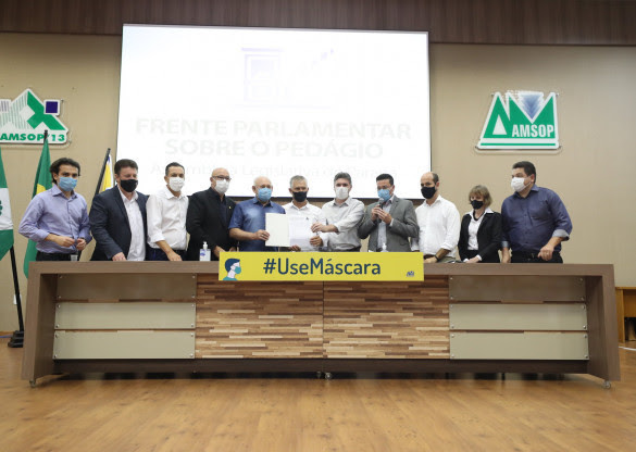 Deputados protocolam manifesto contra modelo híbrido de pedágio no Paraná