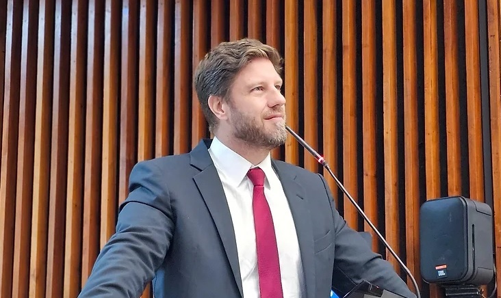 Requião Filho questiona governo sobre Lotopar: empresa é investigada por corrupção