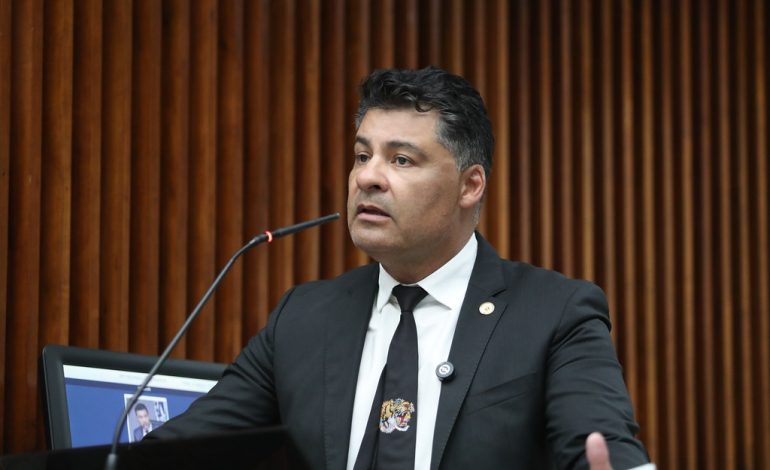 Rangel pede por escrito perguntas da CEI do Lixo