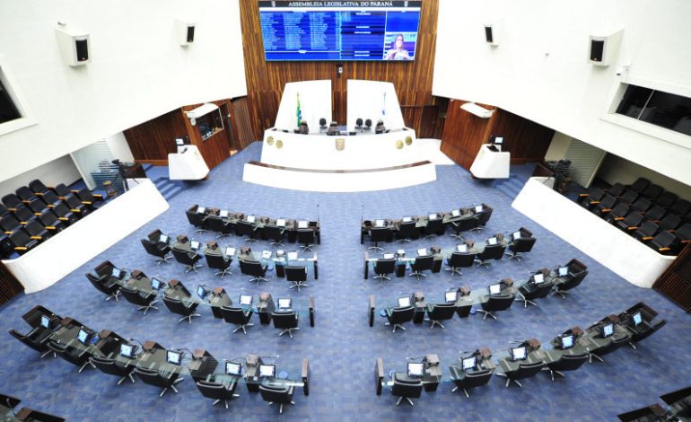 Novo Código de Ética da Assembleia prevê punição para violência política de gênero, injúria racial e ofensas nas redes sociais