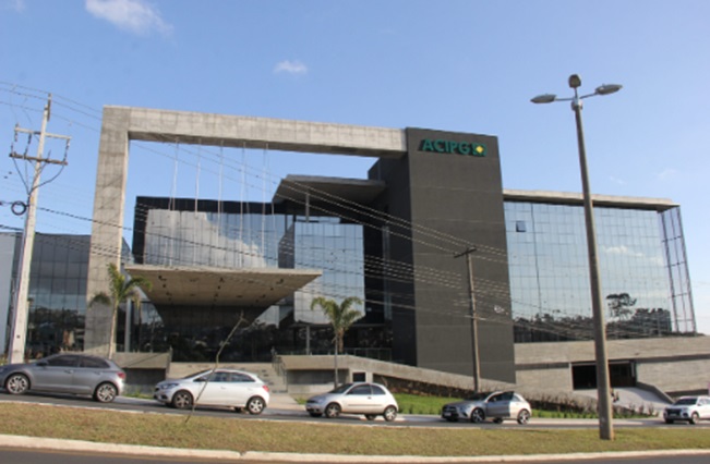 Acipg mantém silêncio sobre projeto que aumenta impostos em Ponta Grossa