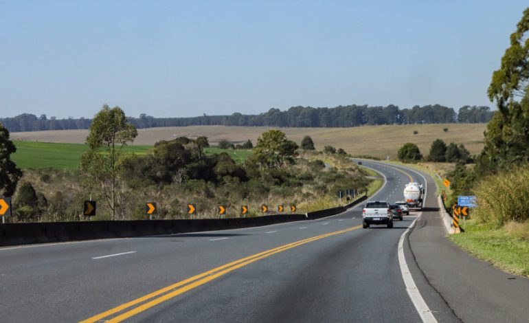 Deputados aprovam projeto que torna obrigatório acostamento em novas rodovias do Paraná