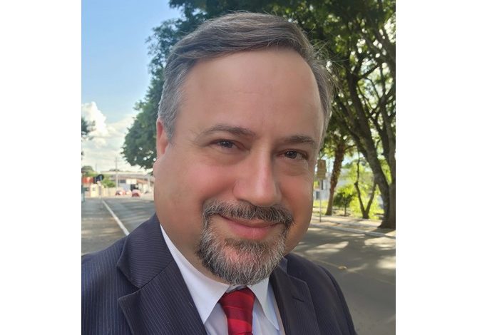 Jornalista Ney Hermann lança série de contos “Imortais: os filhos do tempo”