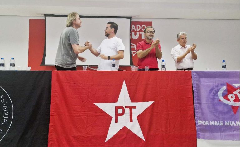 Zeca Dirceu e Arilson Chiorato disputarão segundo turno para Presidência do PT no Paraná