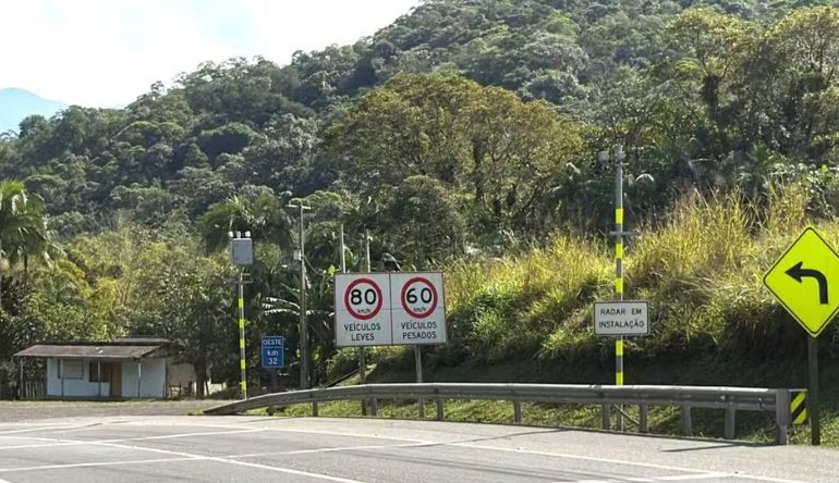 Rodovias federais no Paraná terão 16 novos radares em operação; saiba onde vão ficar