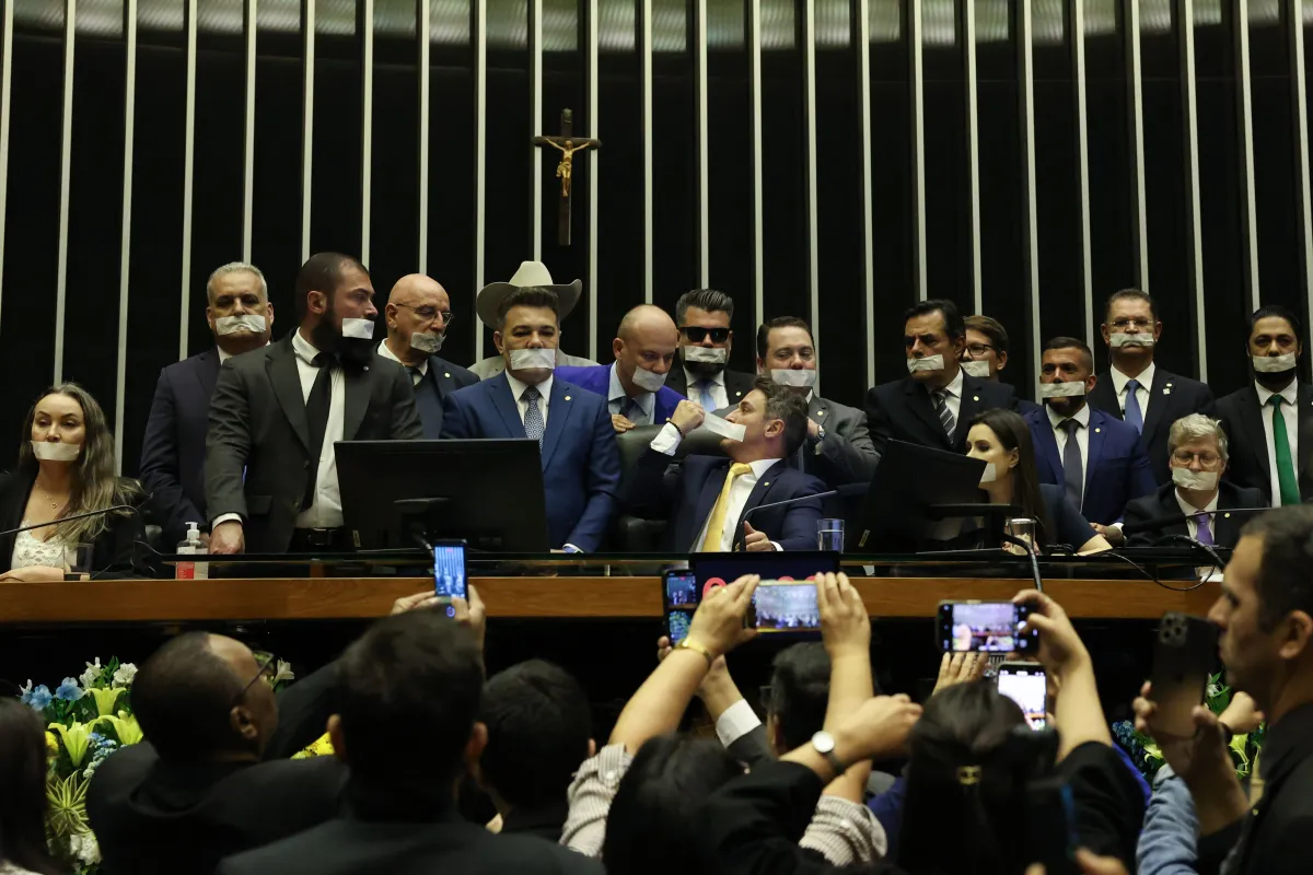 Mesa da Câmara encaminha à Corregedoria denúncias contra deputados que fizeram motim