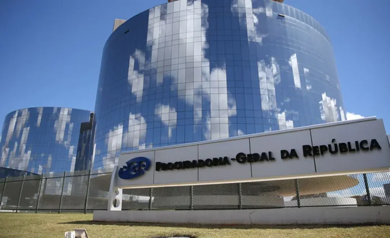 PGR recorre para limitar alcance de ampliação do foro privilegiado