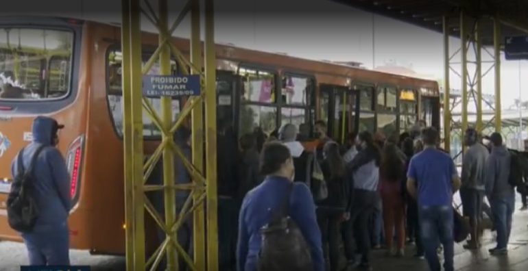 Licitação do transporte coletivo de PG segue travada: contrato com a VCG venceu em 2020