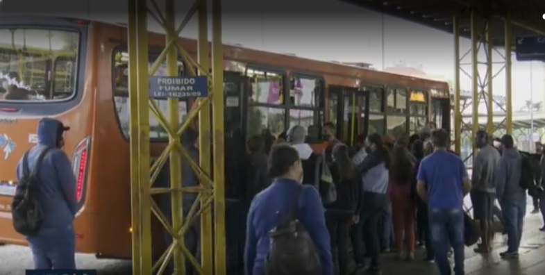 Licitação do transporte coletivo de PG segue travada: contrato com a VCG venceu em 2020