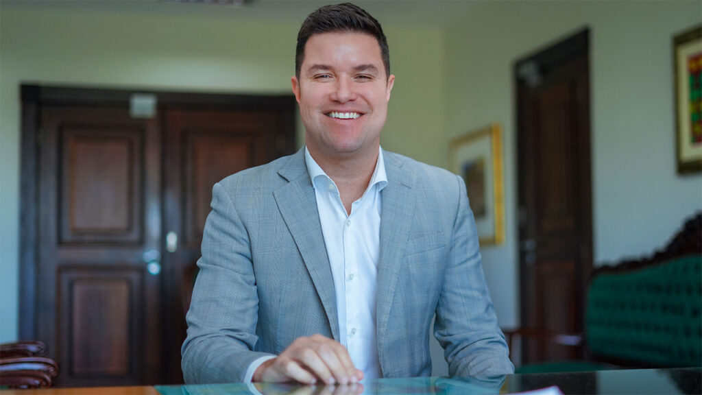 Cotado como possível sucessor de Ratinho Jr, Guto Silva diz que “Paraná está no caminho certo”