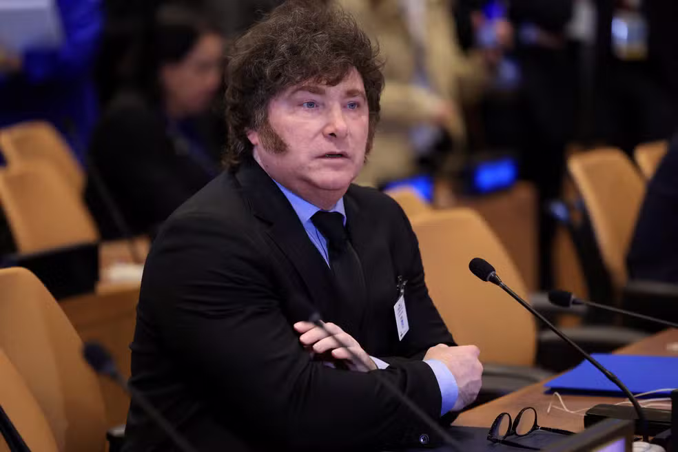 Argentina de Milei prepara novo corte de 20 mil funcionários públicos; 77 mil já perderam o emprego